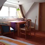 Urlaub Bei Hauenstein Apartman