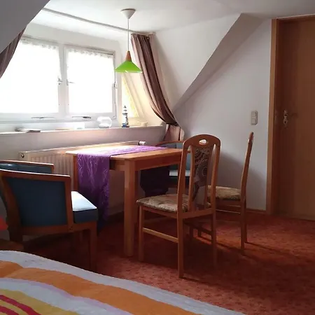 Urlaub Bei Hauenstein 公寓