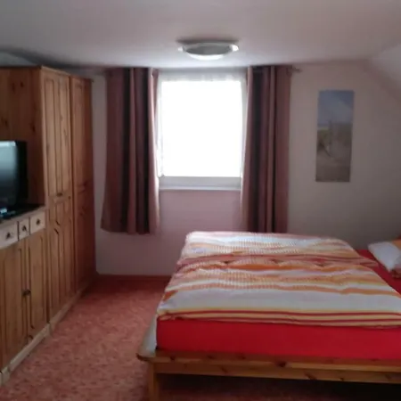 公寓 Urlaub Bei Hauenstein 博恩